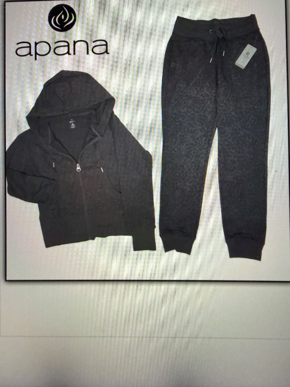 Apana Outfit - Stylish matching Hoodie Jacket & Pants - Leopard print - Small